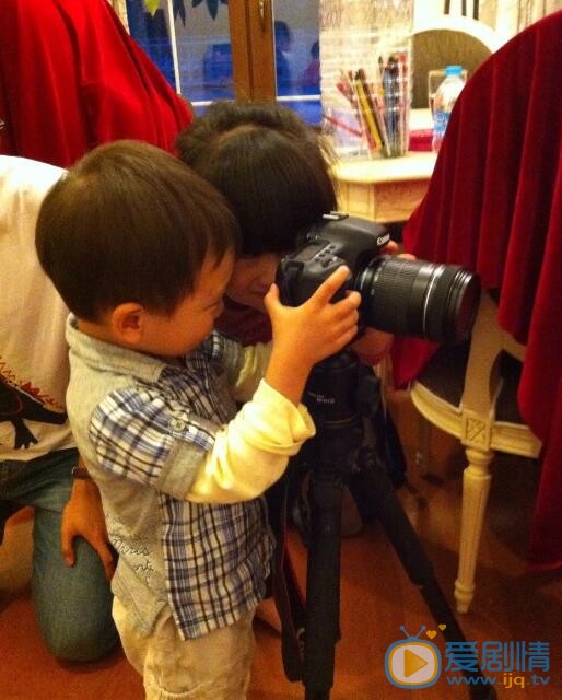 田宸宇小小男子汉 田宸宇高清写真_田宸宇高清剧照
