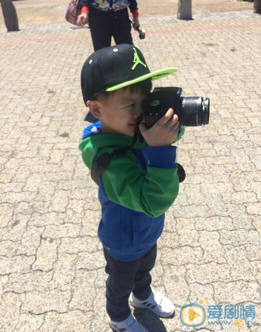 田宸宇小小男子汉 田宸宇高清写真_田宸宇高清剧照