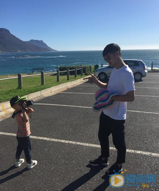 田宸宇小小男子汉 田宸宇高清写真_田宸宇高清剧照