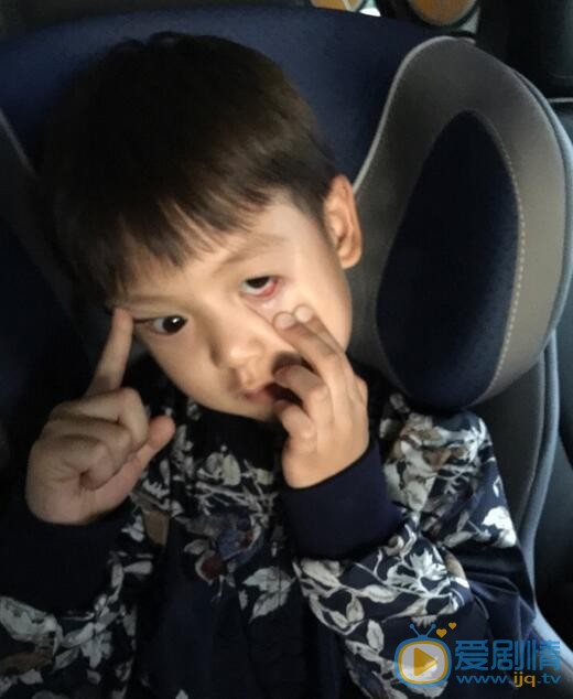 田宸宇小小男子汉 田宸宇高清写真_田宸宇高清剧照