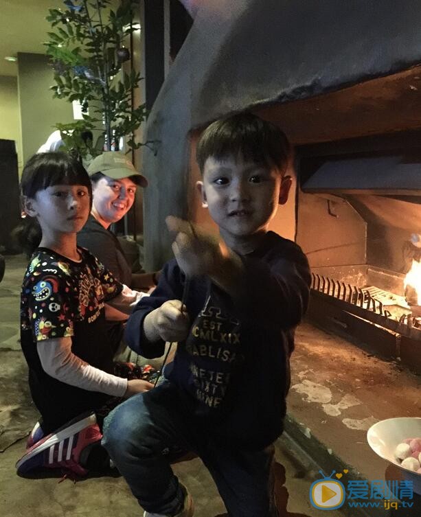 田宸宇小小男子汉 田宸宇高清写真_田宸宇高清剧照