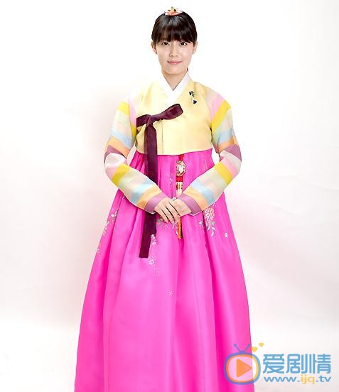 南志铉韩服写真 南志铉高清写真_南志铉高清剧照