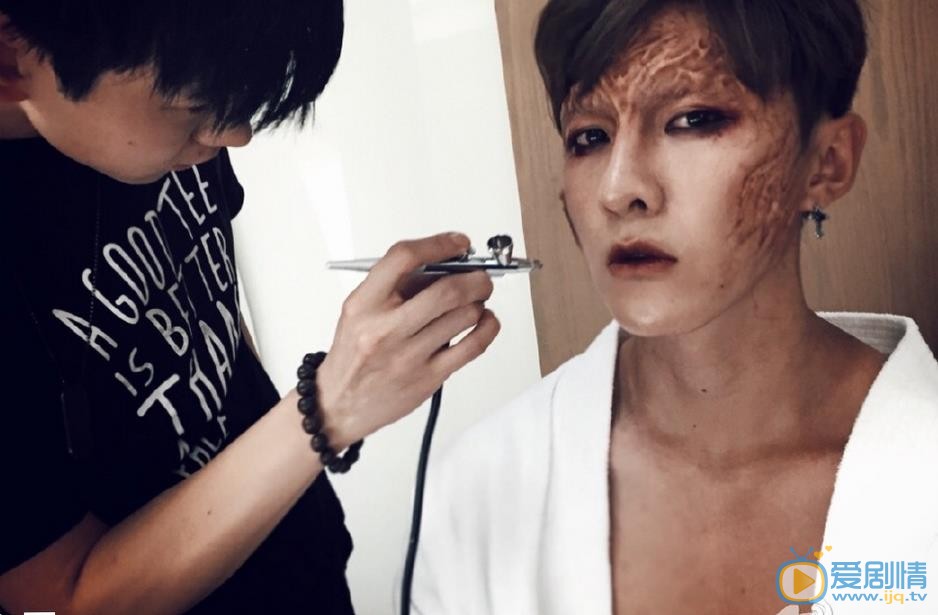 唐禹哲cosplay恐怖自拍 唐禹哲高清写真_唐禹哲高清剧照