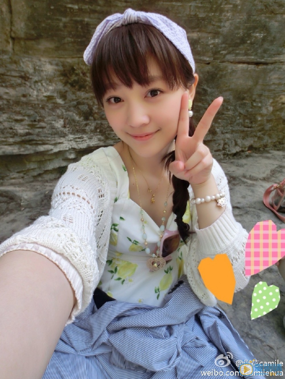 何花生活自拍 何花高清写真_何花高清剧照