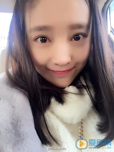 何花生活自拍 何花高清写真_何花高清剧照
