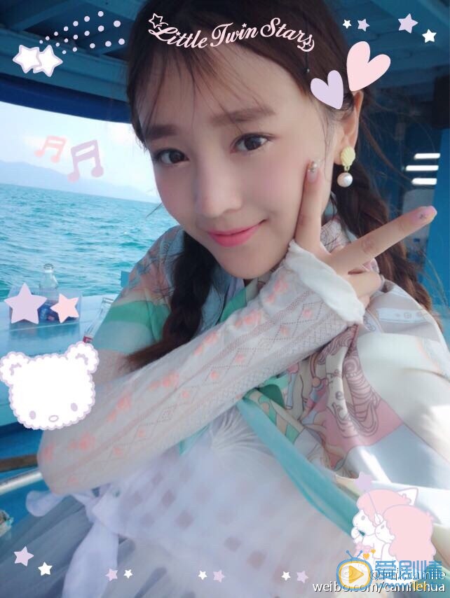 何花生活自拍 何花高清写真_何花高清剧照