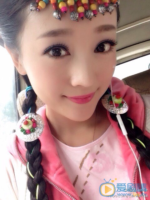 何花片场照 何花高清写真_何花高清剧照