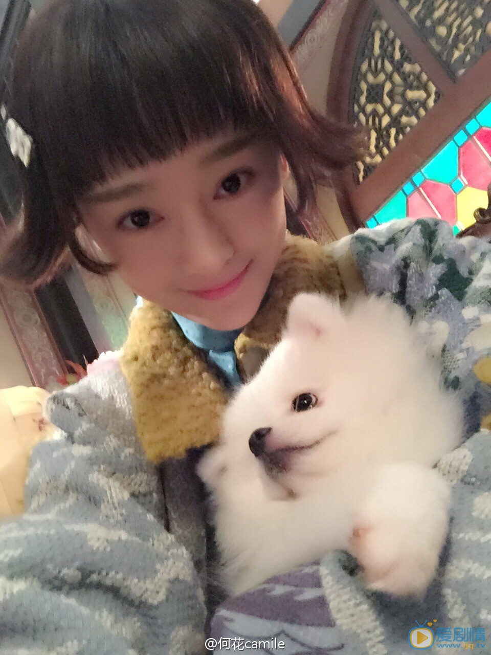 何花片场照 何花高清写真_何花高清剧照