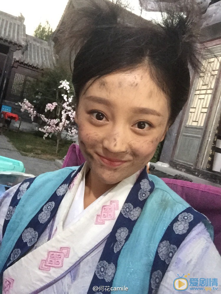 何花片场照 何花高清写真_何花高清剧照