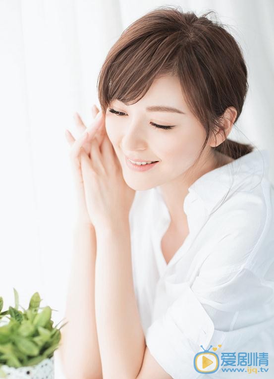 戴娇倩白色写真 戴娇倩高清写真_戴娇倩高清剧照
