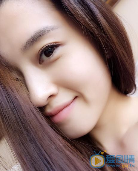 李若嘉生活照 李若嘉高清写真_李若嘉高清剧照