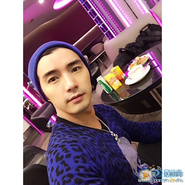 贺军翔生活照 贺军翔高清写真_贺军翔高清剧照