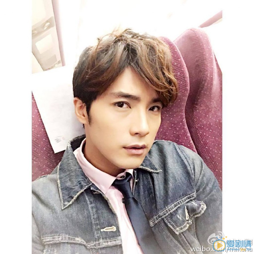 贺军翔生活照 贺军翔高清写真_贺军翔高清剧照