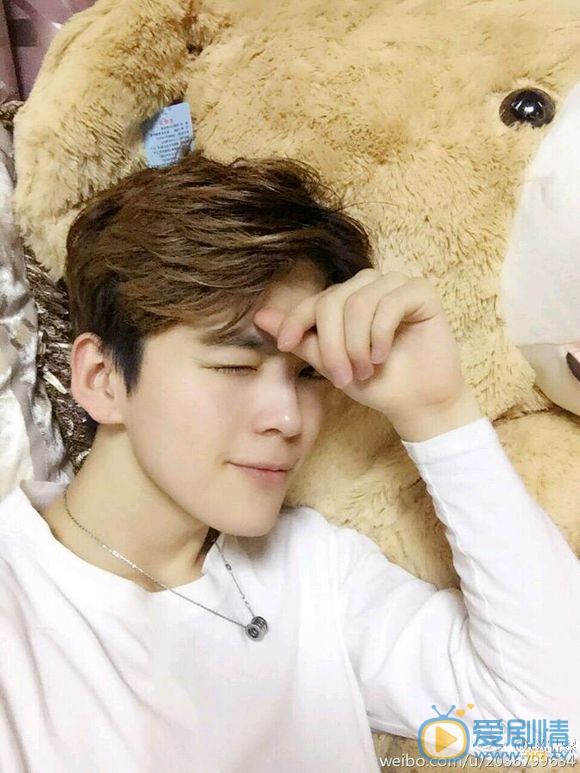 赵品霖生活照 赵品霖高清写真_赵品霖高清剧照