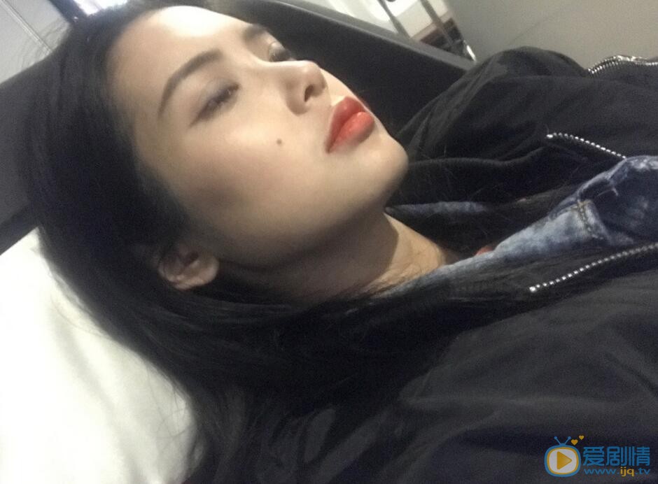 张昊玥生活照 张昊玥高清写真_张昊玥高清剧照