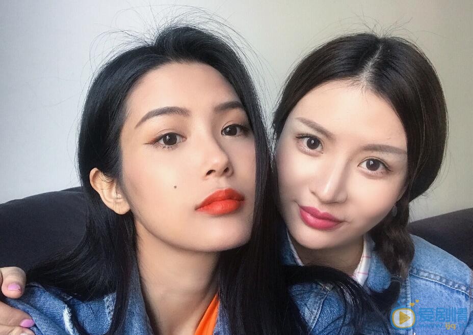 张昊玥合照 张昊玥高清写真_张昊玥高清剧照