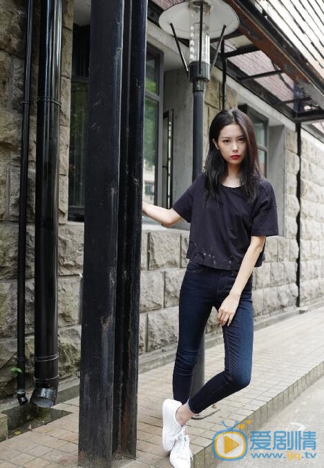 张昊玥美照 张昊玥高清写真_张昊玥高清剧照