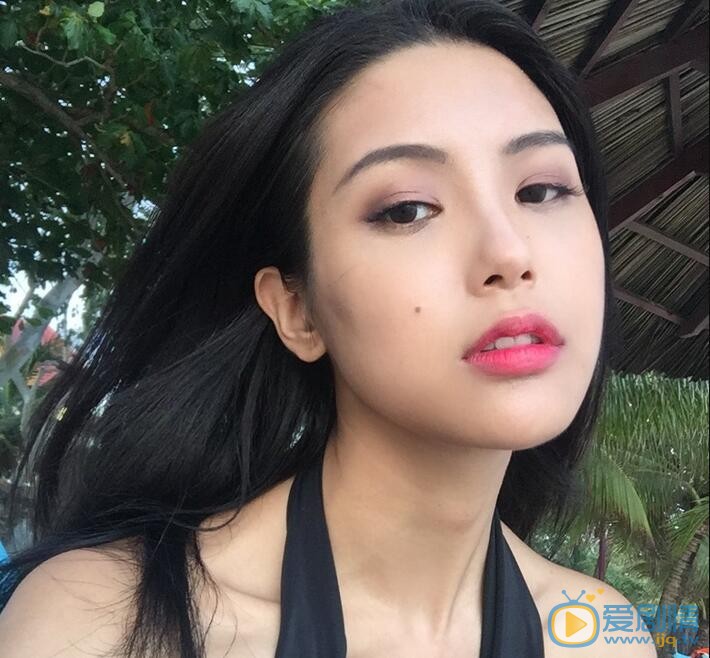 张昊玥性感照 张昊玥高清写真_张昊玥高清剧照
