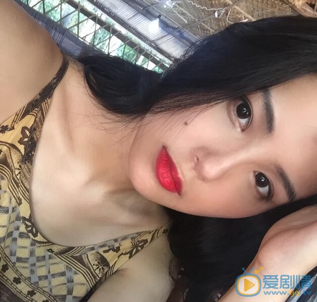 张昊玥生活照 张昊玥高清写真_张昊玥高清剧照