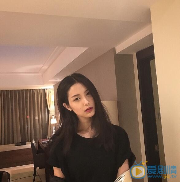 张昊玥性感照 张昊玥高清写真_张昊玥高清剧照