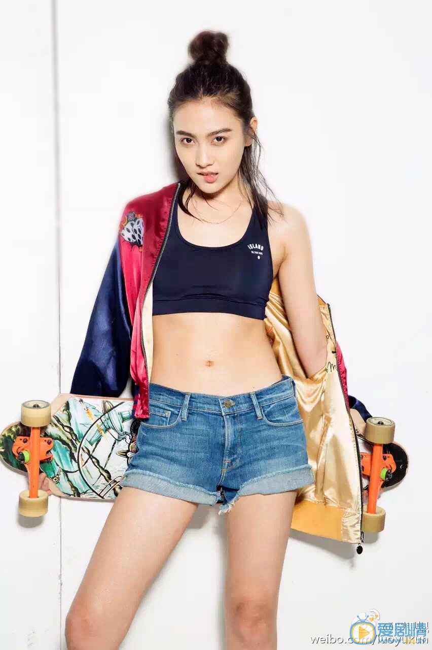 罗昱焜早期写真 罗昱焜高清写真_罗昱焜高清剧照