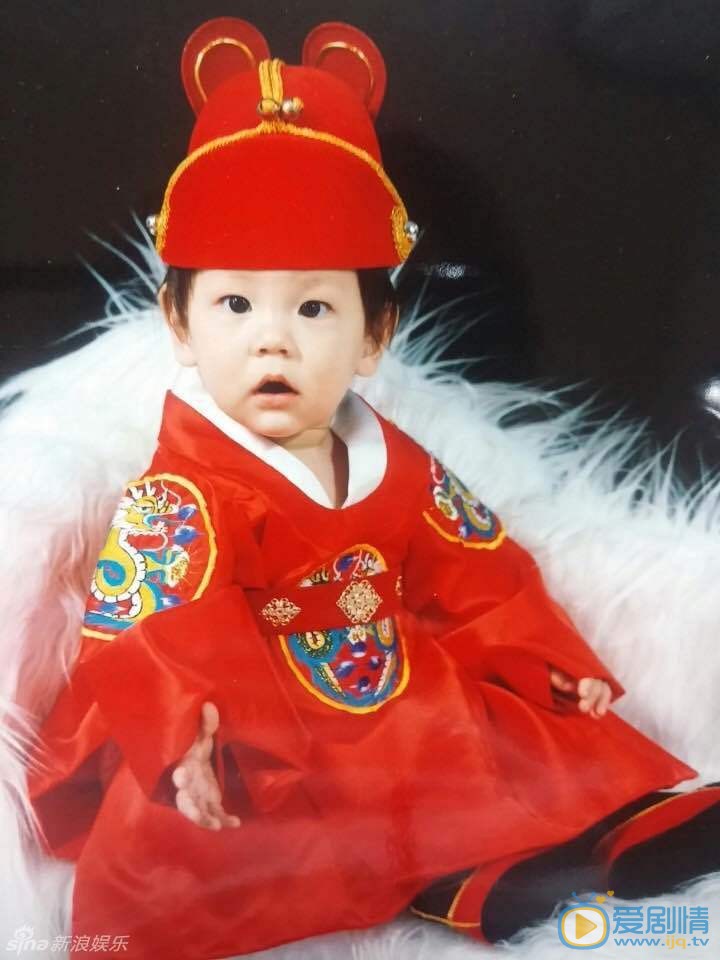 李贤宰童年照 李贤宰高清写真_李贤宰高清剧照