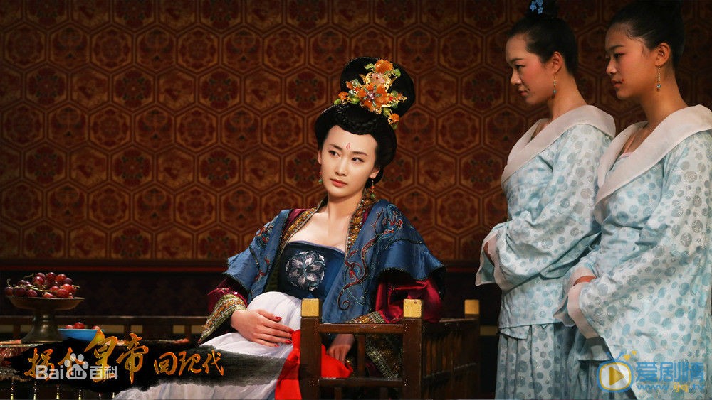 于果《拐个皇帝回现代》剧照 于果高清写真_于果高清剧照