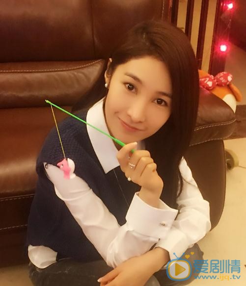 姜雯生活照 姜雯高清写真_姜雯高清剧照