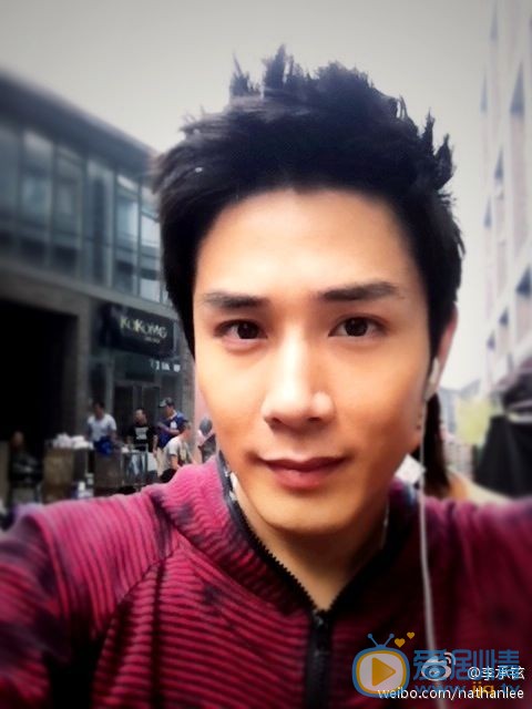 李承铉生活照 李承铉高清写真_李承铉高清剧照