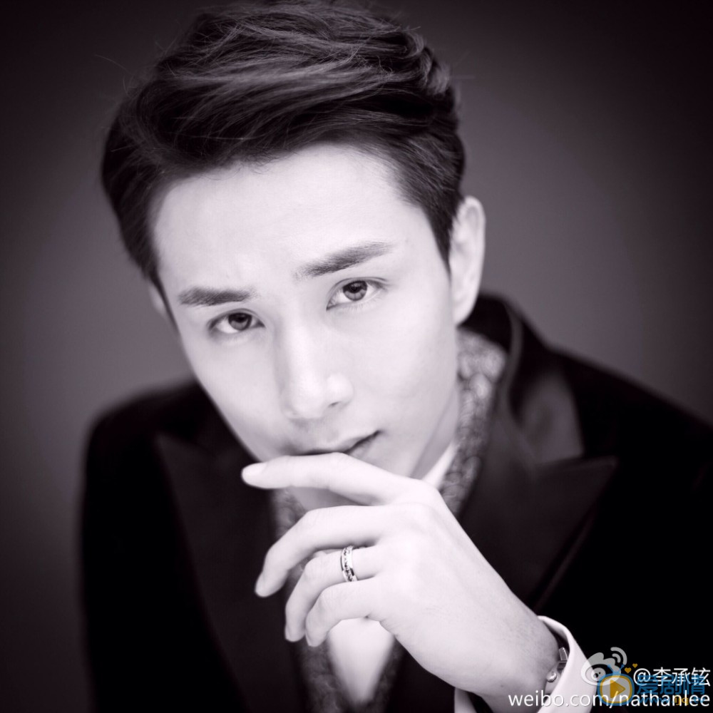李承铉帅气表情包 李承铉高清写真_李承铉高清剧照