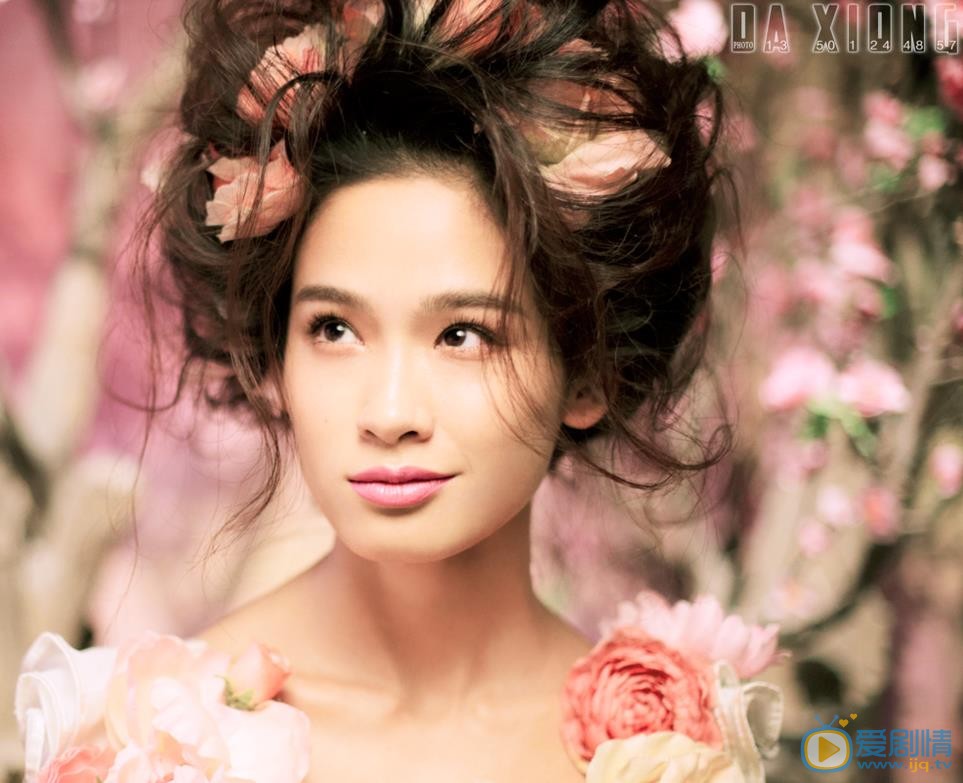 屈菁菁性感写真 屈菁菁高清写真_屈菁菁高清剧照