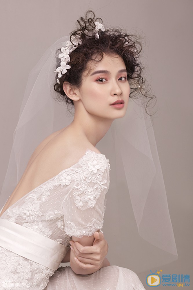 屈菁菁婚纱照 屈菁菁高清写真_屈菁菁高清剧照