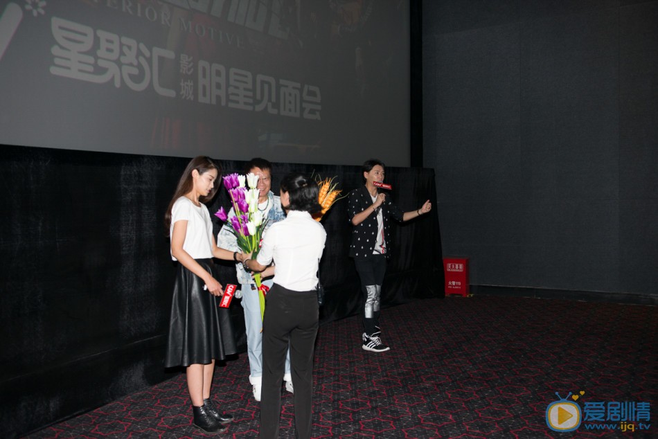 屈菁菁活动照 屈菁菁高清写真_屈菁菁高清剧照