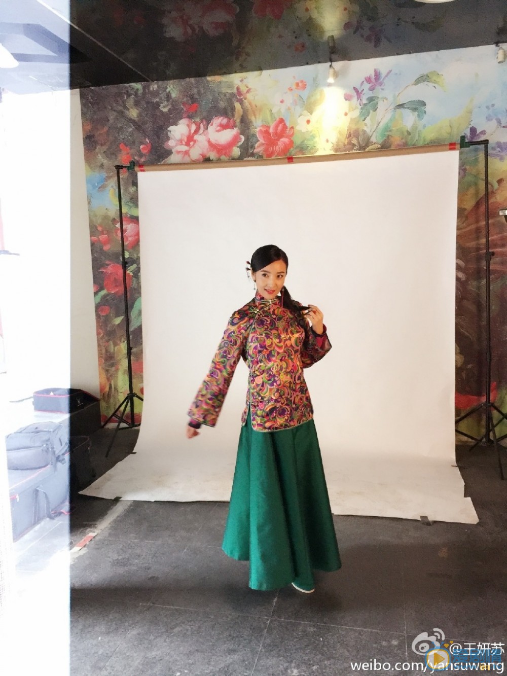 王妍苏片场照 王妍苏高清写真_王妍苏高清剧照