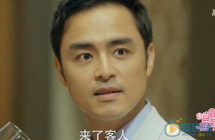  咱们相爱吧盘点黄绍谷对蔡春妮念念不忘的几个细节 