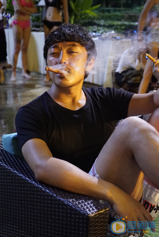 赵达逗比照 赵达高清写真_赵达高清剧照