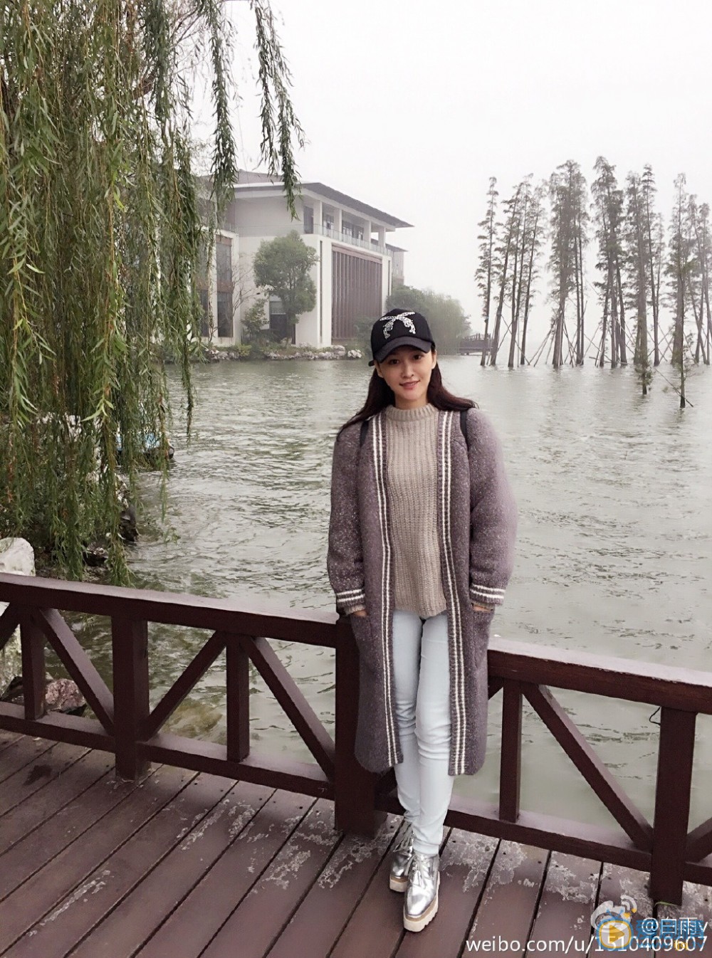 白雨生活照 白雨高清写真_白雨高清剧照