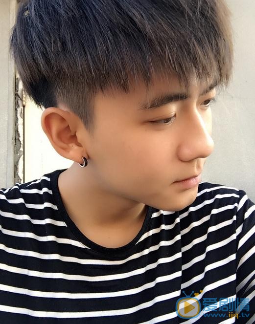 赵顺然生活照 赵顺然高清写真_赵顺然高清剧照