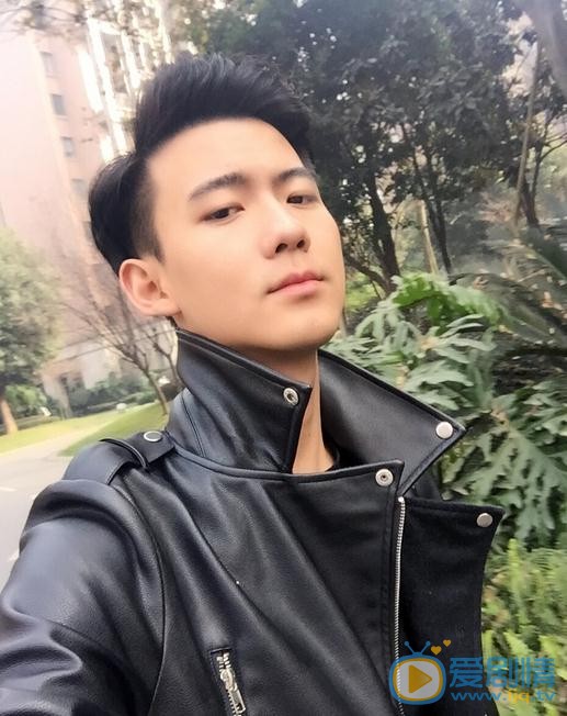 赵顺然生活照 赵顺然高清写真_赵顺然高清剧照