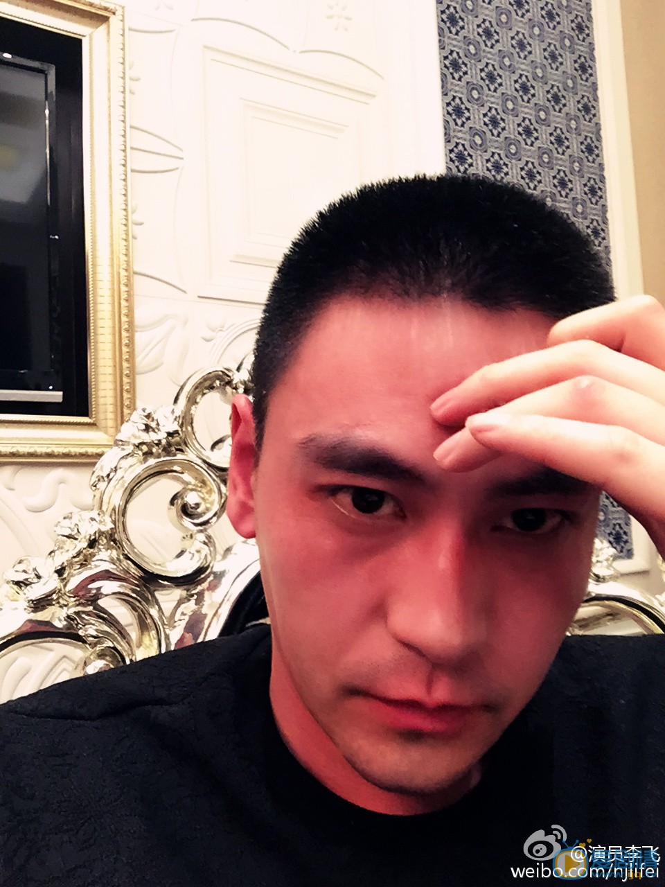 李飞生活照 李飞高清写真_李飞高清剧照