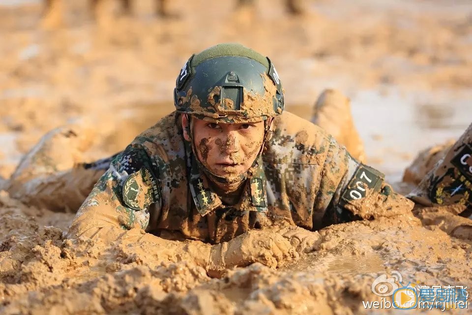 李飞《特种兵之霹雳火》剧照 李飞高清写真_李飞高清剧照