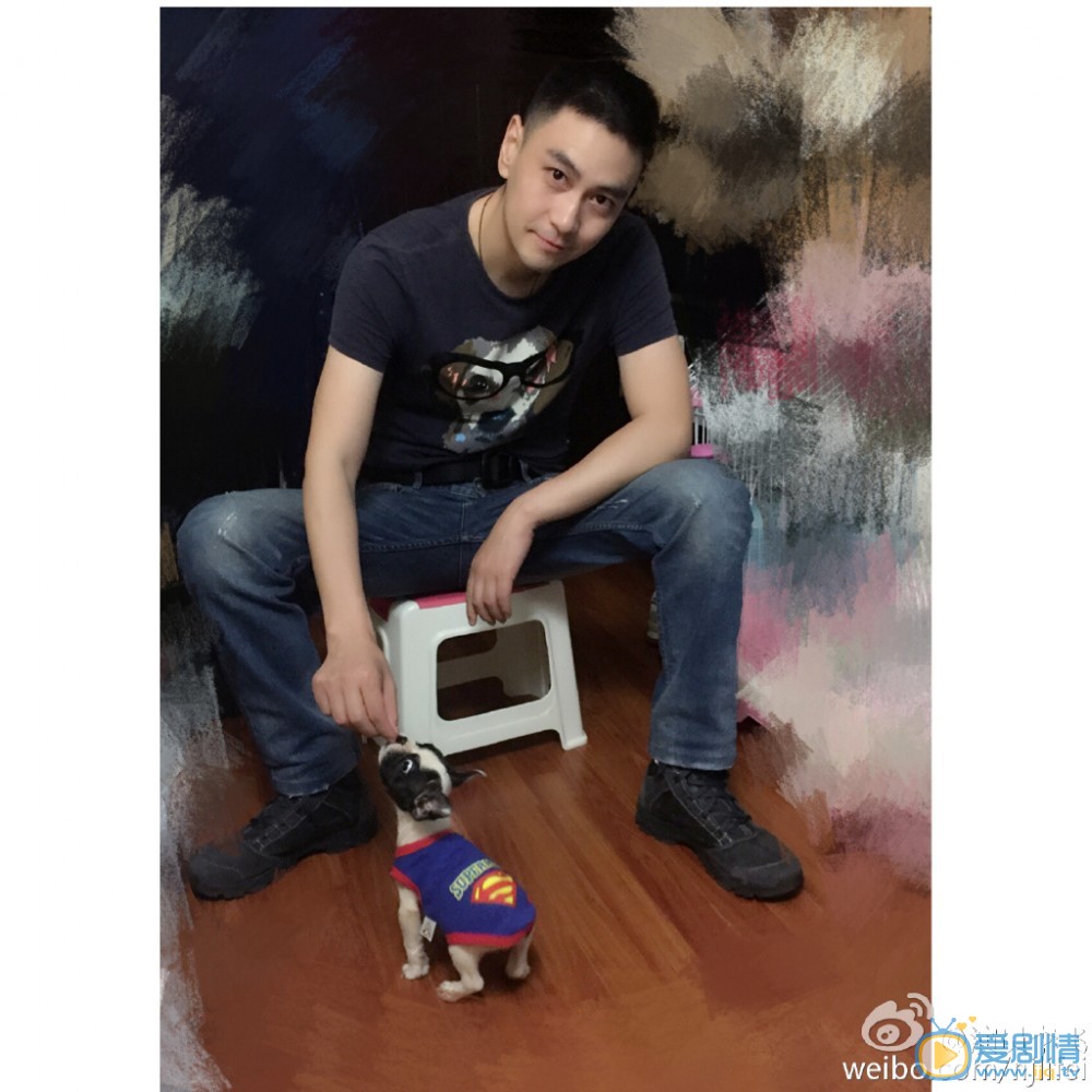 李飞生活照 李飞高清写真_李飞高清剧照