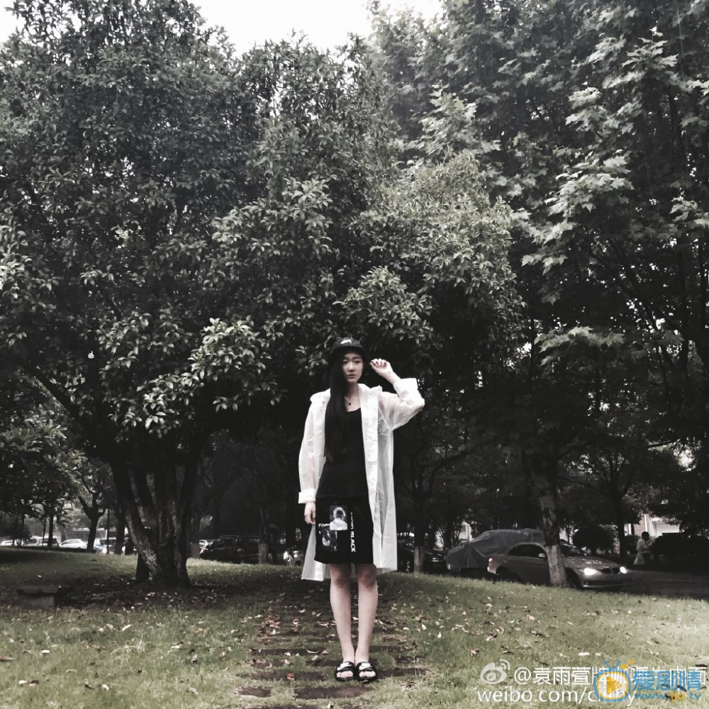 袁雨萱生活照 袁雨萱高清写真_袁雨萱高清剧照
