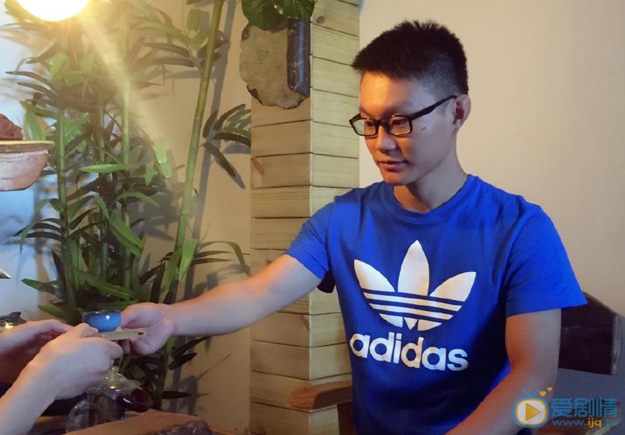 潘元甲生活照 潘元甲高清写真_潘元甲高清剧照