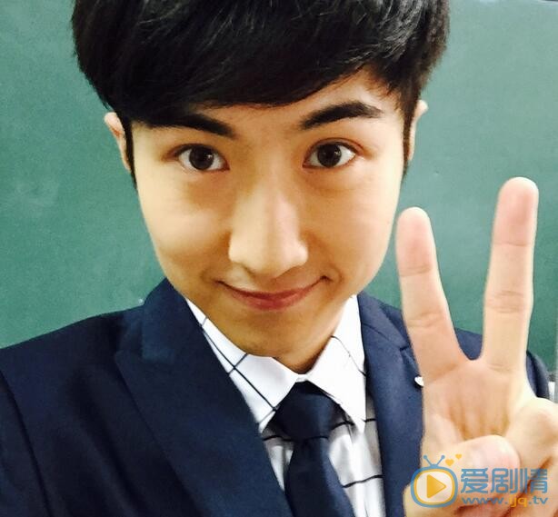 崔绍涵生活照 崔绍涵高清写真_崔绍涵高清剧照