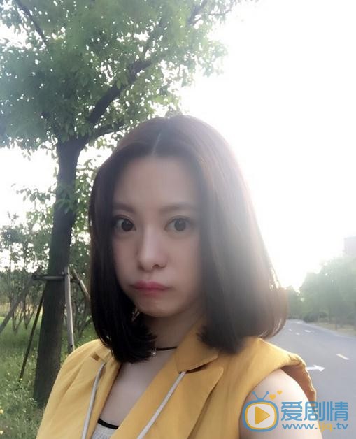 王汀生活照 王汀高清写真_王汀高清剧照