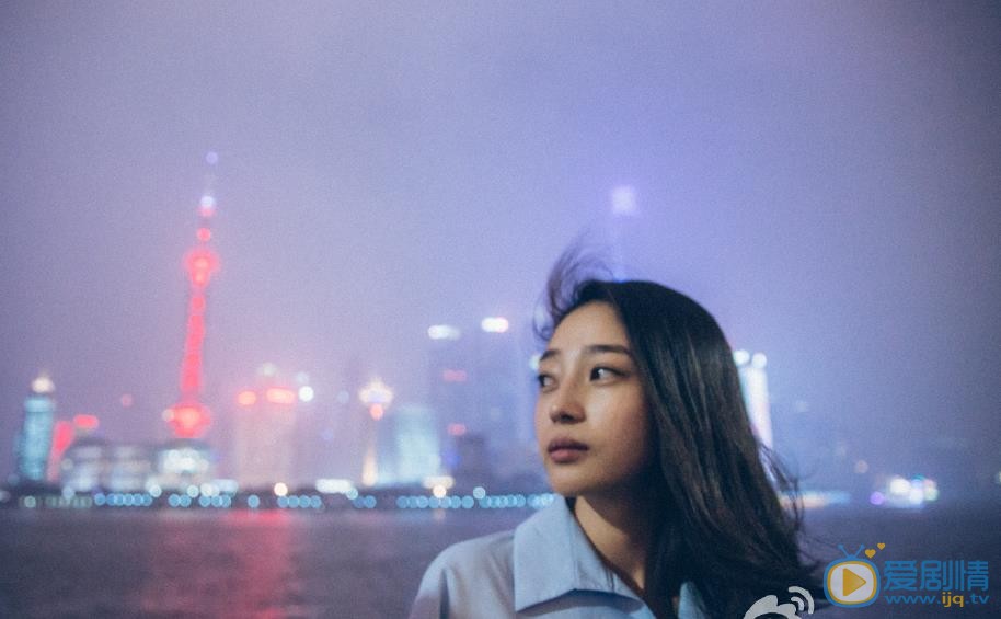 王艺诺旅行街拍照 王艺诺高清写真_王艺诺高清剧照