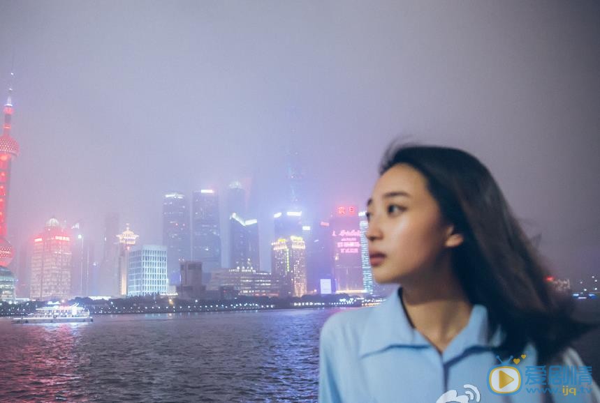 王艺诺旅行街拍照 王艺诺高清写真_王艺诺高清剧照