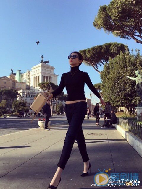 王艺诺旅行街拍照 王艺诺高清写真_王艺诺高清剧照