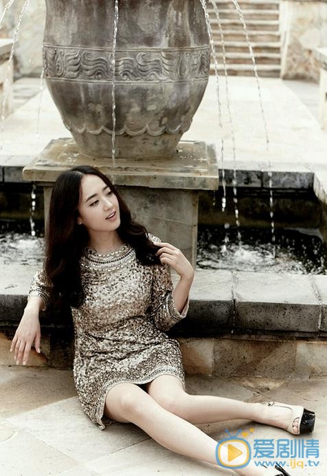 金玟廷杂志照 金玟廷高清写真_金玟廷高清剧照